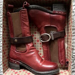A.S. 98 W’s NovaSuper Boots in Sequoia, size 40